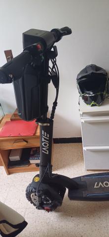 Trotinette laotie électrique