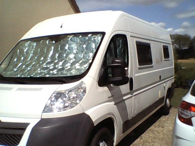 A VENDRE FOURGON AMENAGE