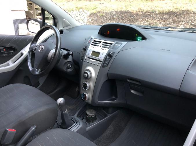 Toyota Yaris 1.4 - 90 D-4D 