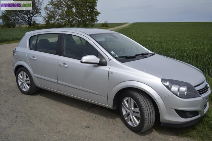 Opel Astra III 1,7 CDTI 125 FAP Magnetic