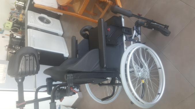 Fauteuil roulant manuel netty avec accessoires