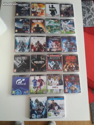 PS 3 slim en parfait état avec 37 jeux