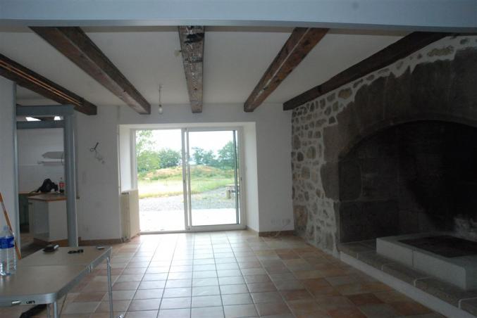 MAISON PIERRE PROCHE RIOM ES MONTAGNES