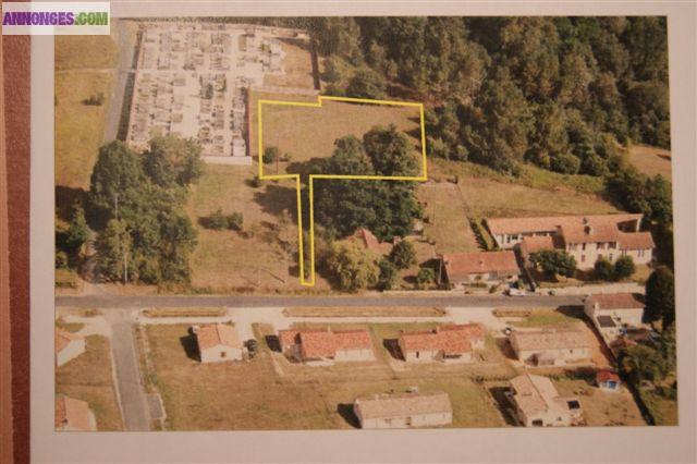 Terrain a batir avec CU