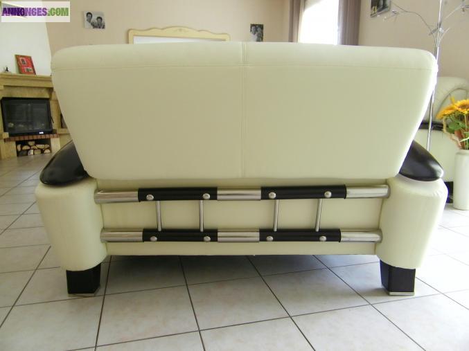 Canapé 2 places cuir blanc cassé