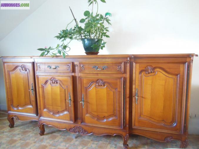 Meuble bas de salle à manger