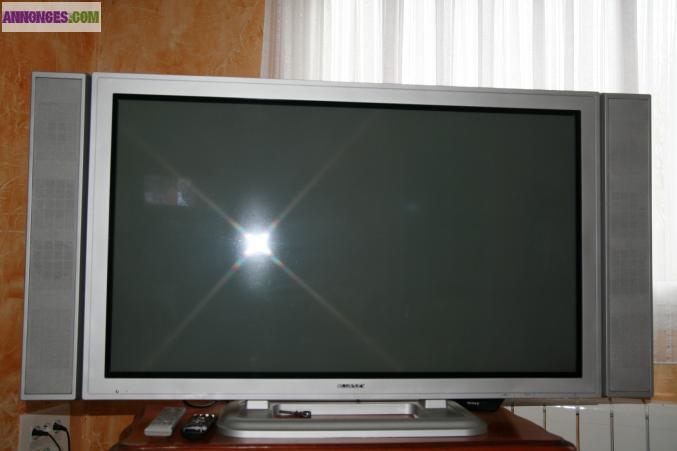 TELEVISEUR PLASMA 107cm