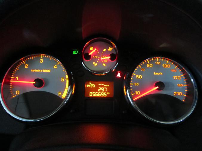 Superbe 207 Businees pack 1,6L 90 CV