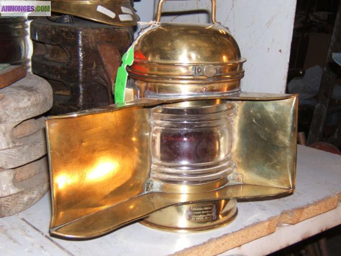 LAMPE MARINE EN CUIVRE "OUVRARD ET VILLARS"