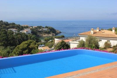 LUXUEUSE VILLA FACE MER PROCHE ALMADRAVA