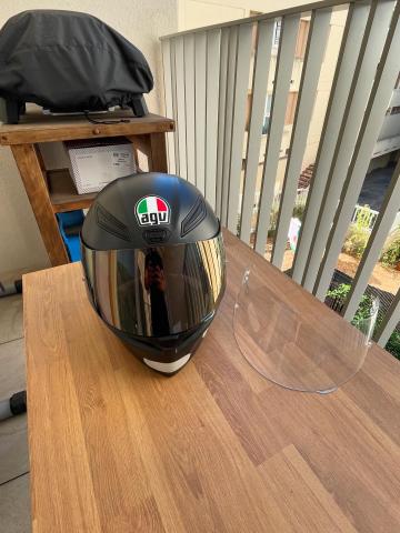 Casue Agv K1S et bottes Daniese