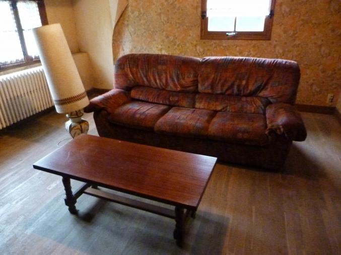 CANAPE + Table Salon + Lampe