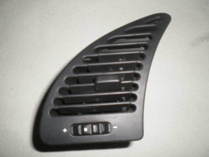 Grille de ventilation xsara 1