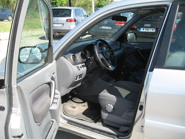 Toyota Rav 4 ii d-4d vx 5p