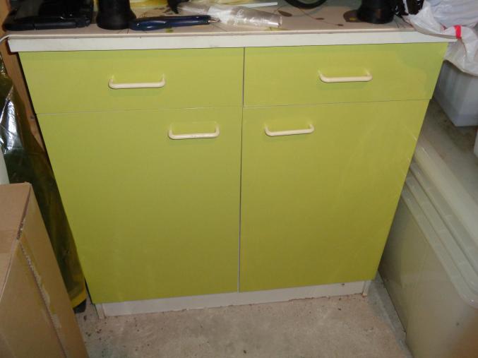 VEND CAUSE DEMENAGEMENT 