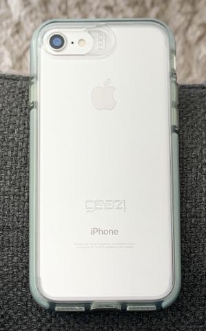 Iphone 7 argent 128go sous garantie