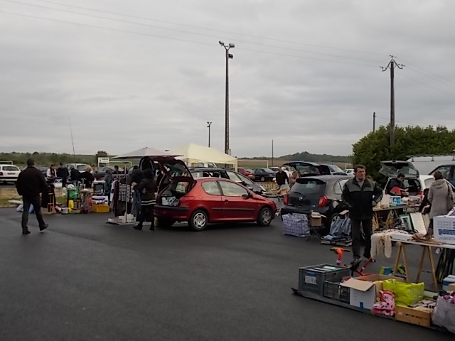 Vide grenier fête de la bernache