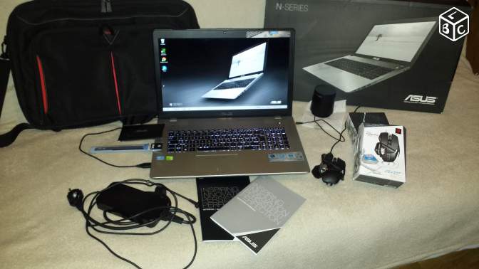 Ordinateur Portable Asus avec souris et pochette