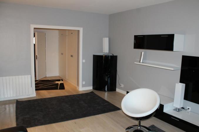 Appartement 2 pièce(s) 1 chambre(s) entièrement meublé sur bordeaux