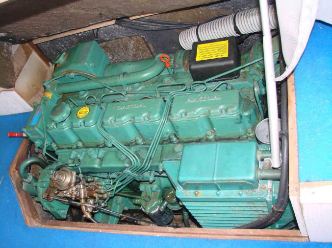 Vedette habitable camping car de mer