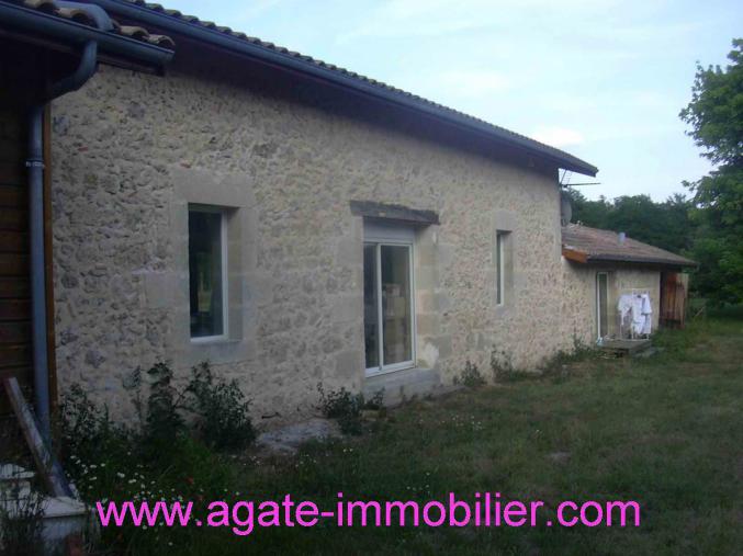 MAISON EN PIERRE DE 240 M2