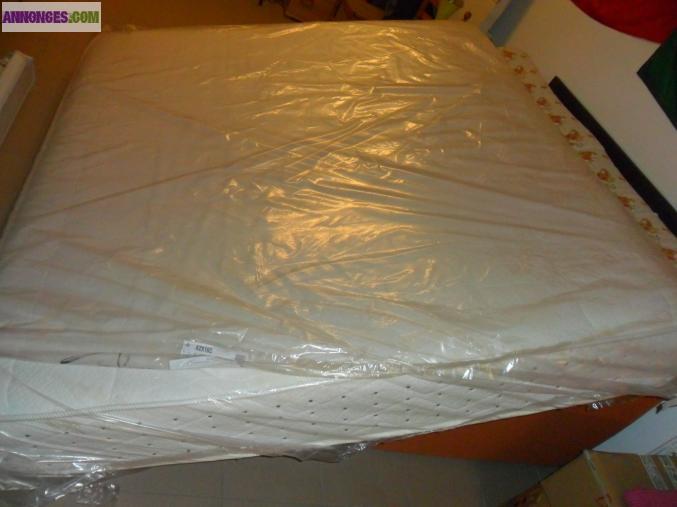 Matelas quasiment neuf!