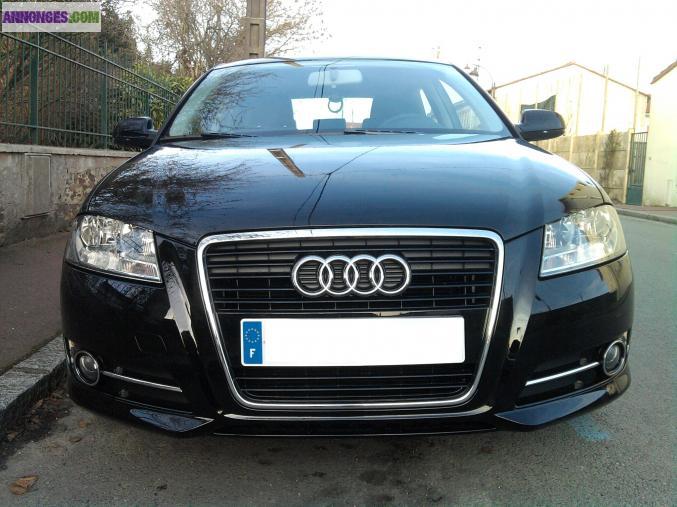 Audi A3 1.6 TDI 90CH ATTRACTION-ADVANCED EDITION