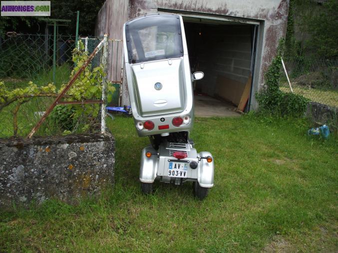 Vend scooter 3 roues