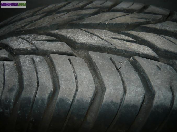 4 roues complètes 165/70/13 T