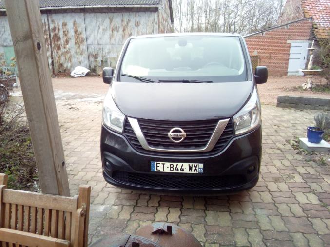 Pour taxi  nissan nv300 minibus confort plus