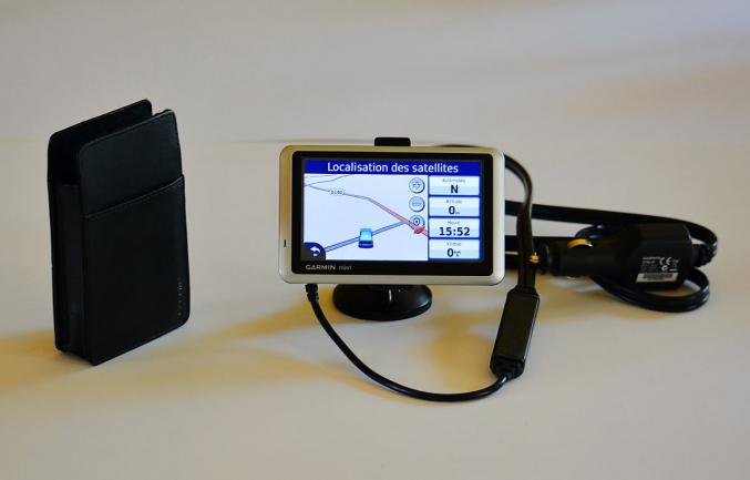 GPS GARMIN 1340 MUVI CARTOGRAPHIE EUROPE A VIE