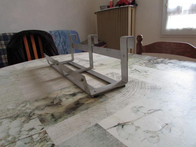 Portillon+ supports a jardinière 