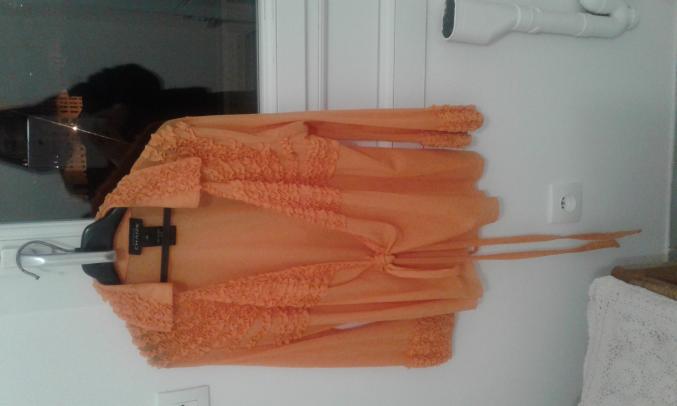 ELEGANT ET JOLI CHEMISIER