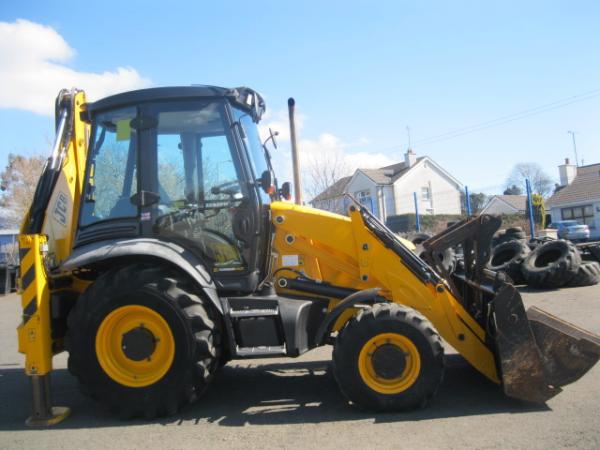 2010 JCB 3CX Contractor tracto-pelle