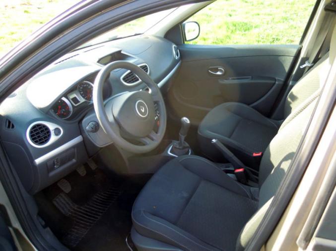 RENAULT CLIO 1.5 DCI