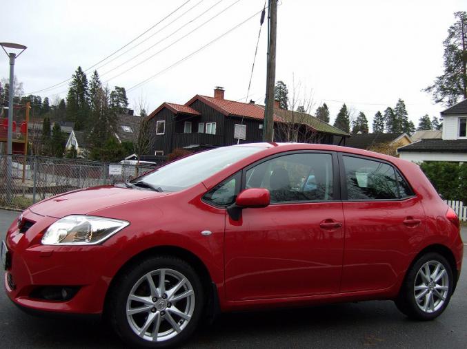 Toyota Auris 124 vvt-i sol mmt 5p