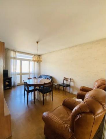 Appartement avec belle vue et beau potentiel