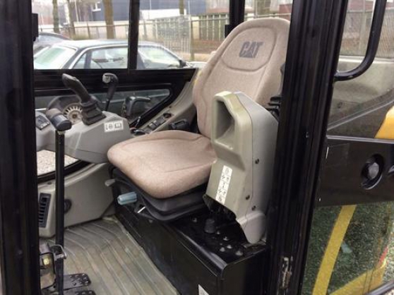 Caterpillar 303cr mini excavator mr2 2010