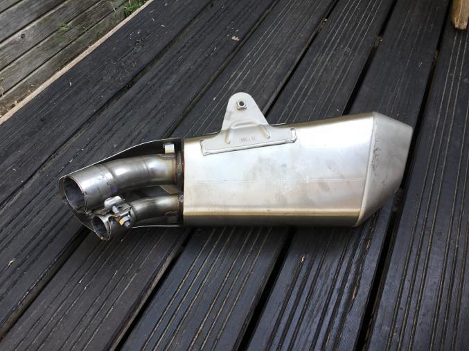 POT D'ECHAPPEMENT NEUF