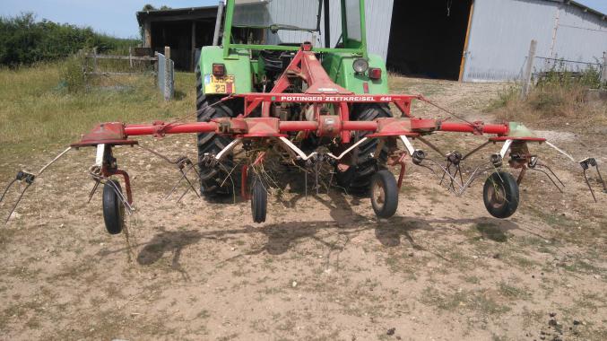 Matèriel de fenaison