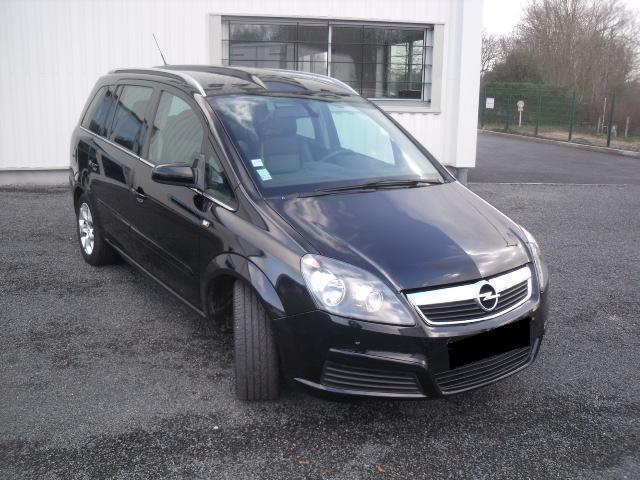 Opel Zafira ii 1.9 cdti 120 cosmo pack