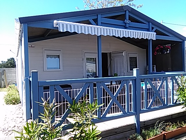 Mobil home type chalet grand confort bord de mer