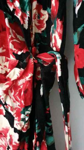 Tunique à fleurs neuve