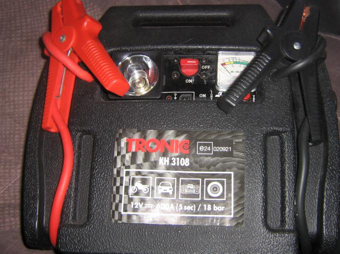 Booster de démarrage de 600 A.  Courant de démarrage