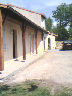 MAISON SPACIEUSE AU CALME