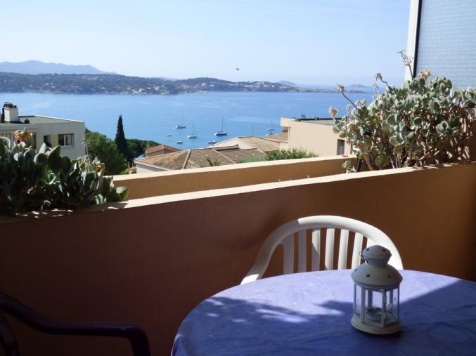 Studio et parking privé