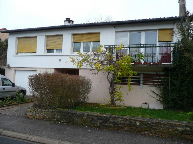 Beau pavillon 7 pièces - jardin bord d'étang - quartier calme - très ensoleillé