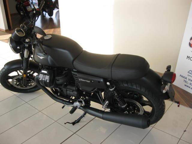 Moto Guzzi V 7