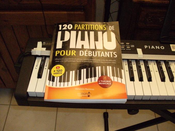 CLAVIER PIANO , METHODE, BARRE LED SYMPHONE