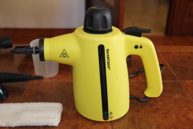 Nettoyeur vapeur a main Silver Crest – Bon état